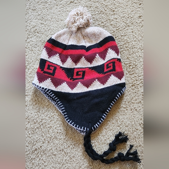 Set of 2 Winter Knit Hats NWOT - Picture 5 of 7